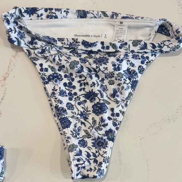 Abercrombie & Fitch White Bikini Top & Bottom with Blue Floral Print - Picture 2 of 3